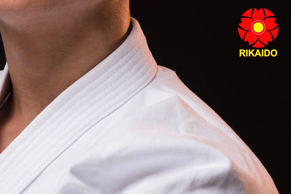 Võ phục Karate thi đấu kata