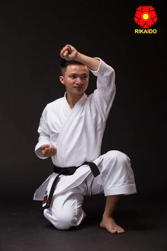 Võ phục Karate thi đấu kata