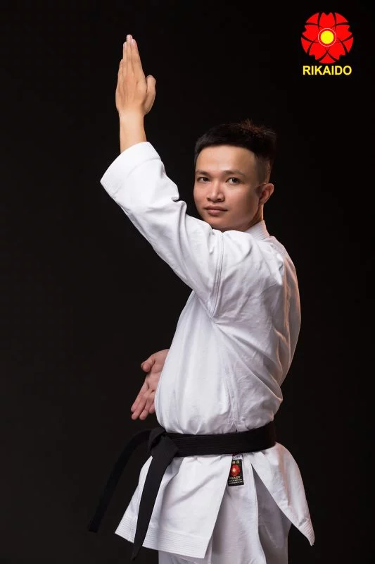 Võ phục Karate thi đấu kata
