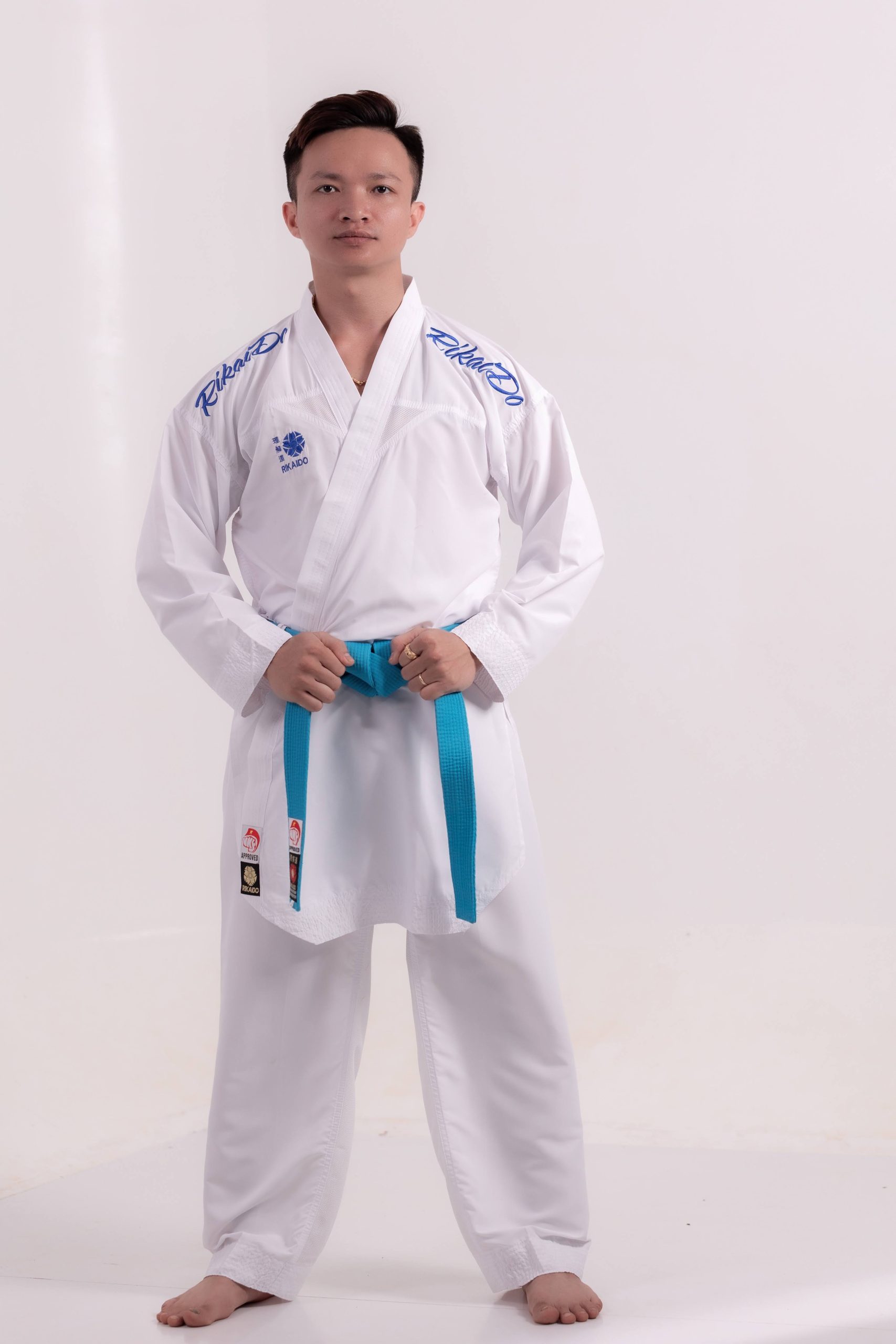 Võ phục kumite thi đấu