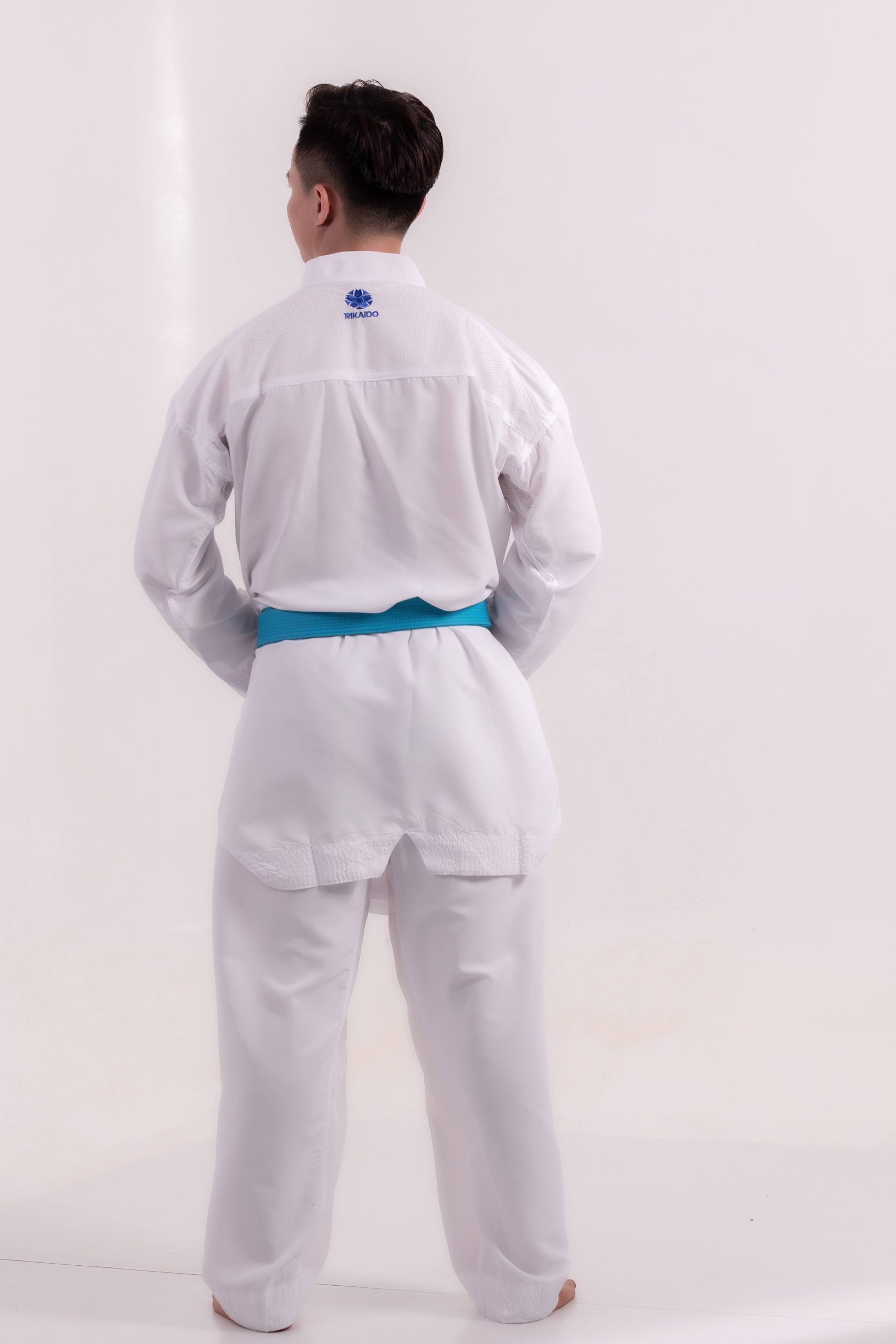 Võ phục kumite thi đấu